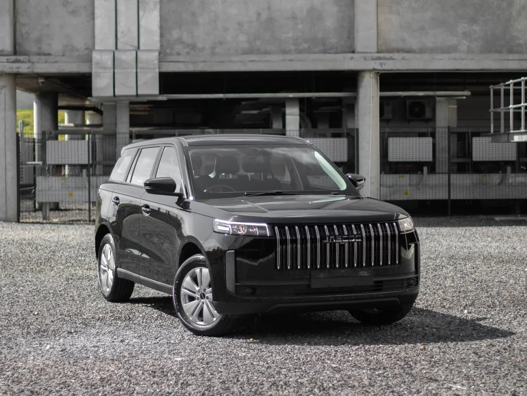 JAECOO J5 1.5T Glacier