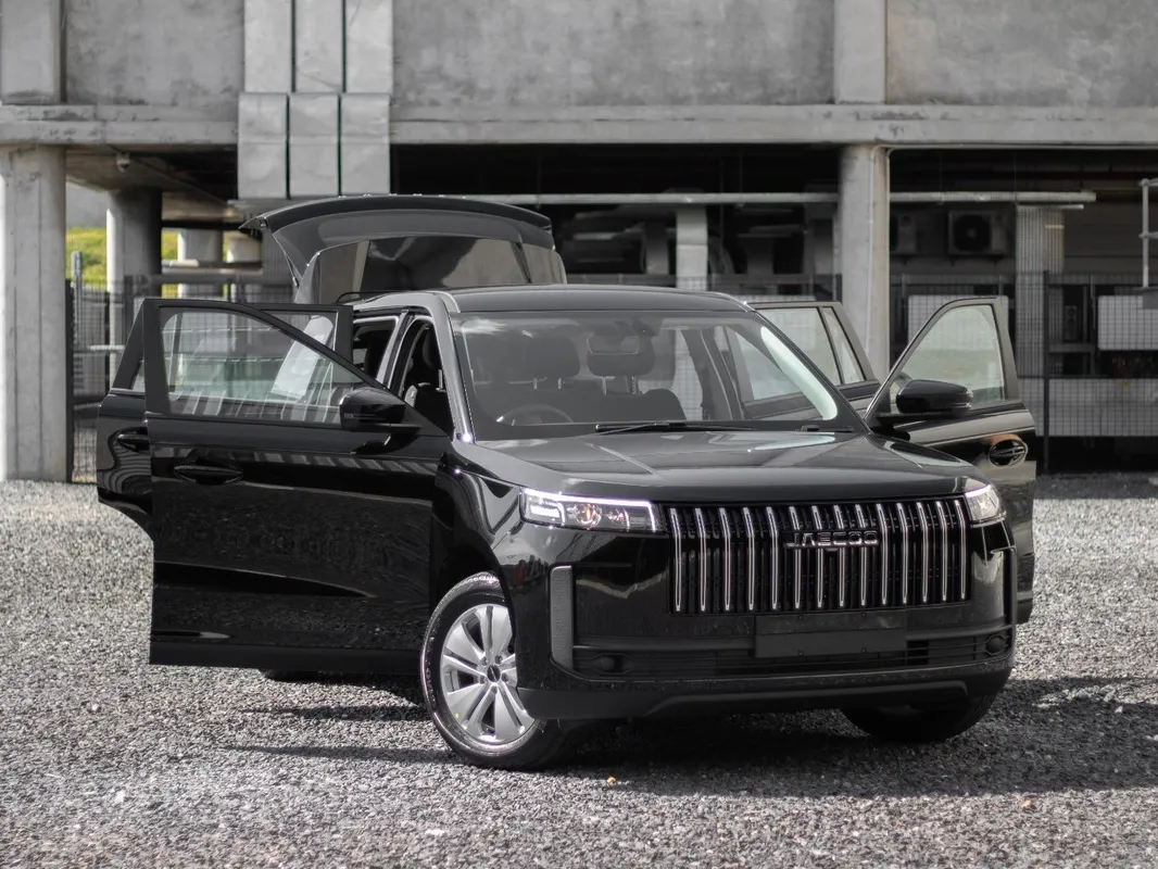 JAECOO J5 1.5T Glacier - Image 13