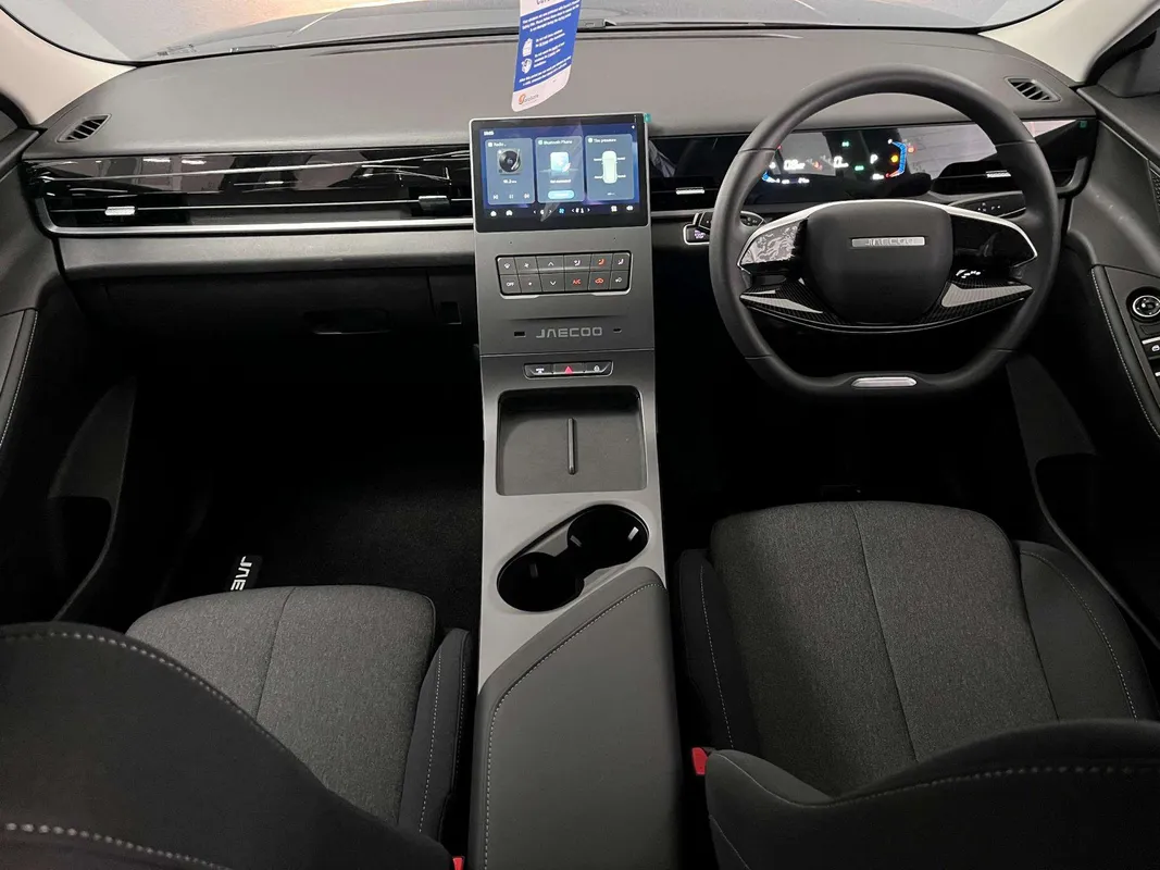 JAECOO J5 1.5T Core - Image 5