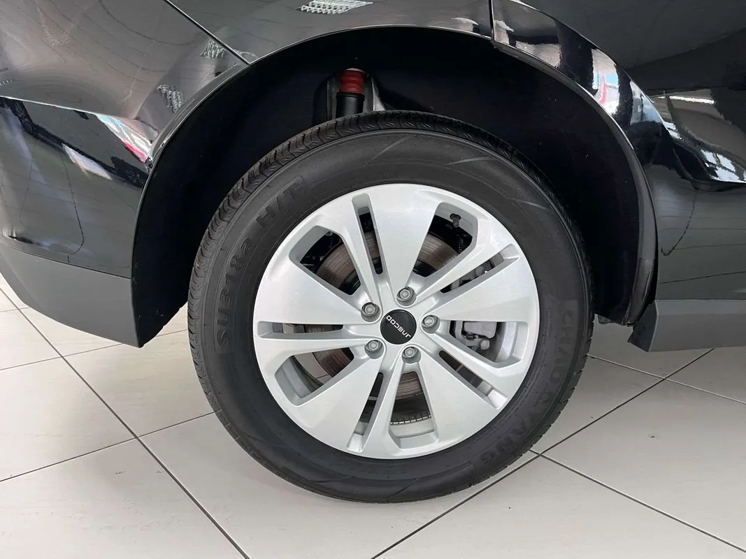 JAECOO J5 1.5T Glacier - Image 9