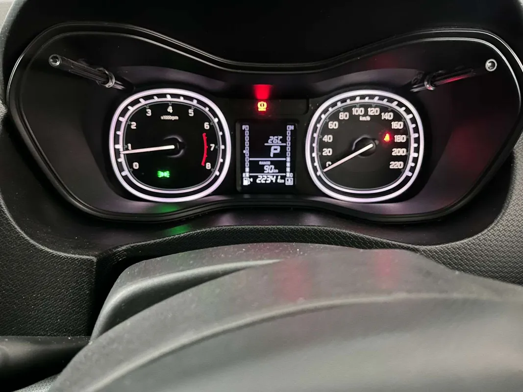 Suzuki Vitara Brezza 1.5 GLX Auto - Image 6