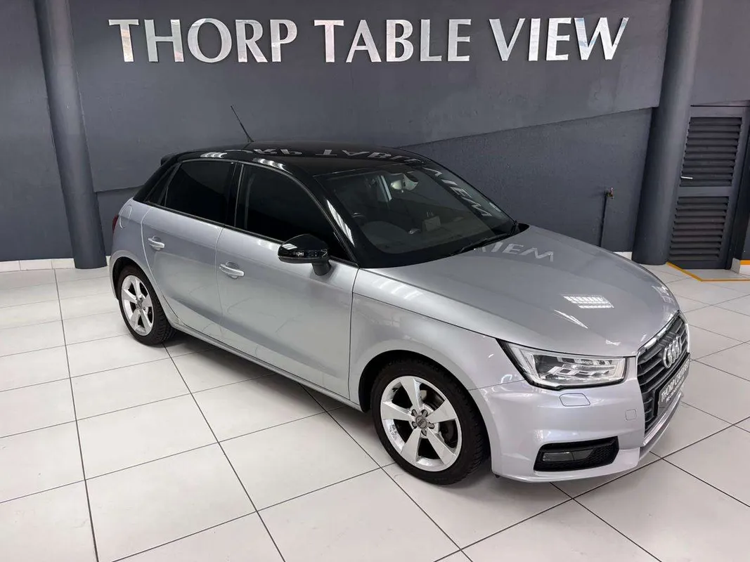 Audi A1 Sportback 1.0 TFSI SE S tronic
