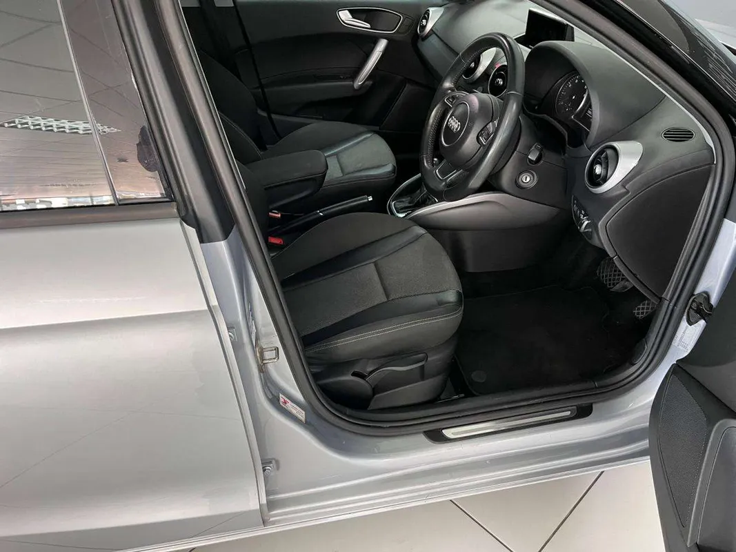 Audi A1 Sportback 1.0 TFSI SE S tronic - Image 7