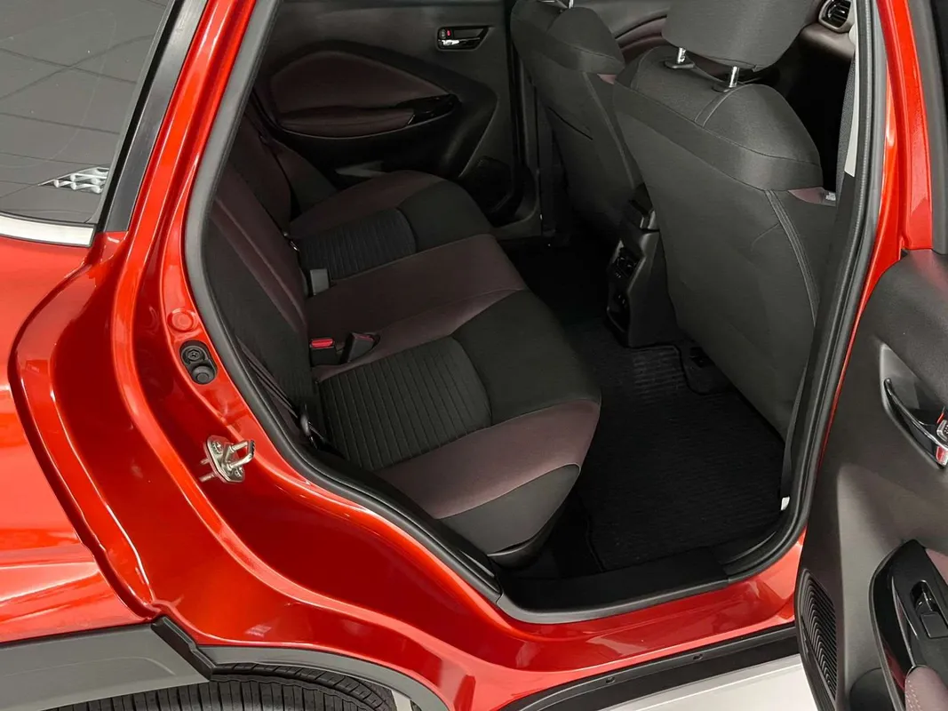 Suzuki Fronx 1.5 GLX 4-Auto - Image 7