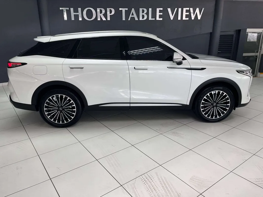 OMODA C9 2.0T Inspire - Image 2