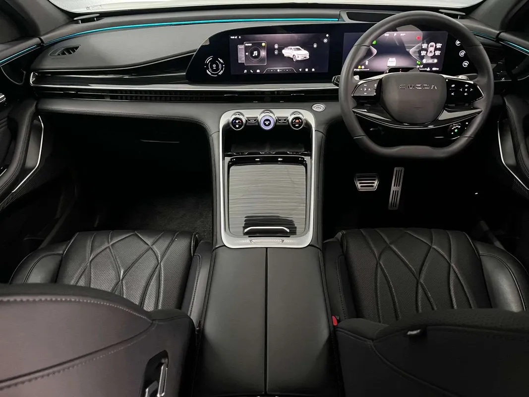 OMODA C9 2.0T Inspire - Image 4