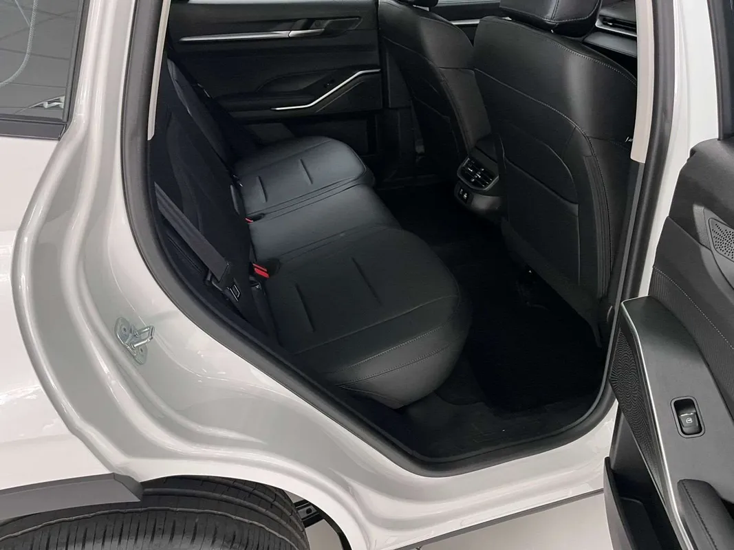 Haval H6 2.0T Super Luxury DCT - Image 6