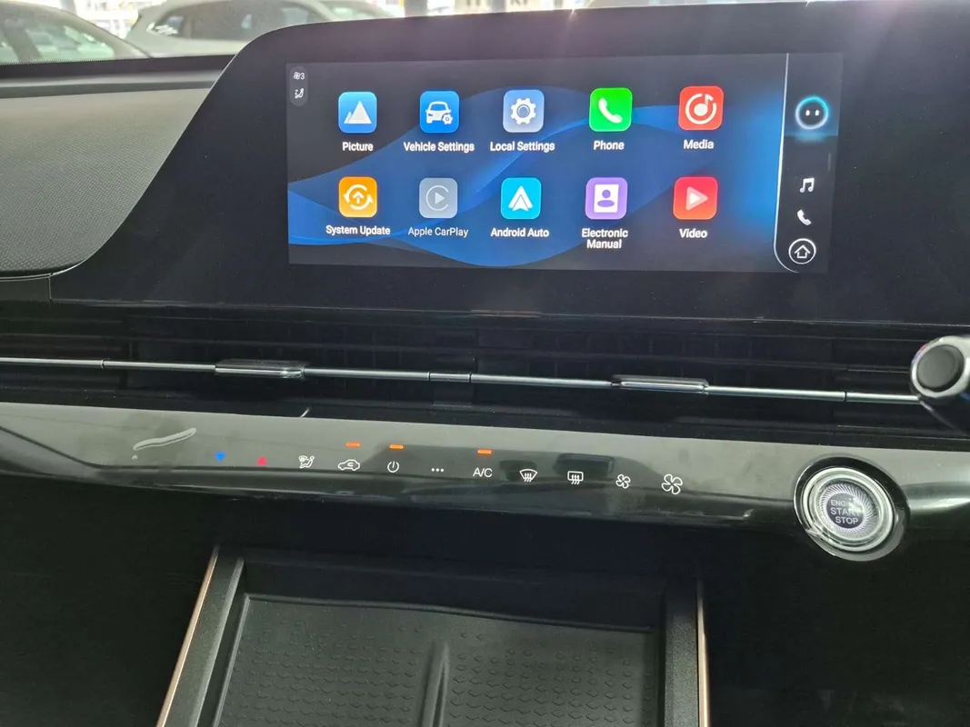 OMODA C5 1.5T Street + - Image 10