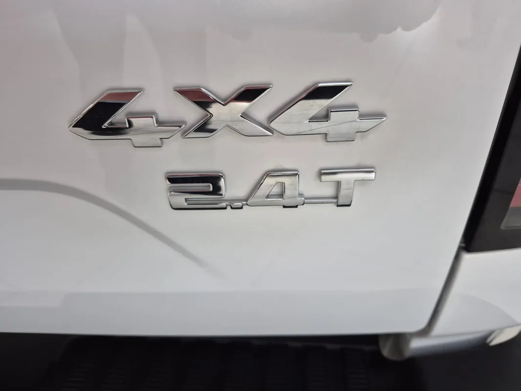 GWM P300 2.4TD LT 4X4 9AT - Image 6