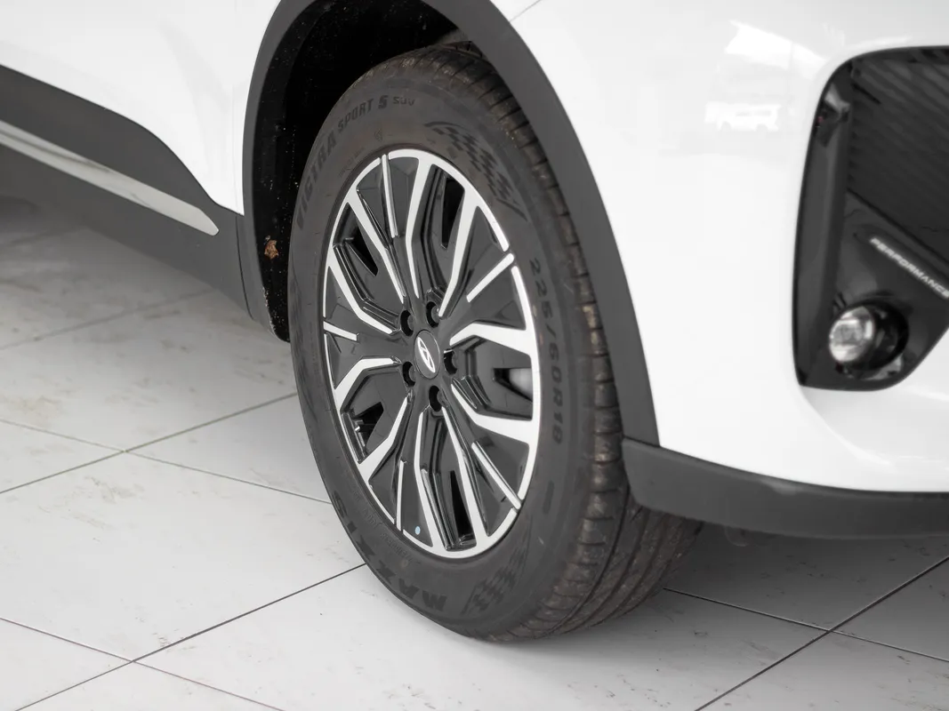 Chery Tiggo 7 1.5T CSH Ultra DHT (PHEV) - Image 4