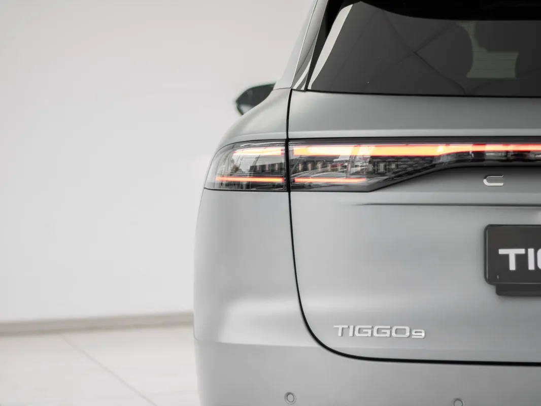 Chery Tiggo 9 1.5T CSH Vanguard AWD (PHEV) - Image 11