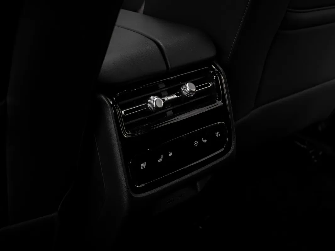 Chery Tiggo 9 1.5T CSH Vanguard AWD (PHEV) - Image 4