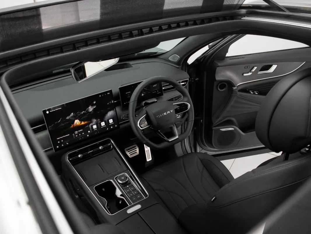 Chery Tiggo 9 1.5T CSH Vanguard AWD (PHEV) - Image 9