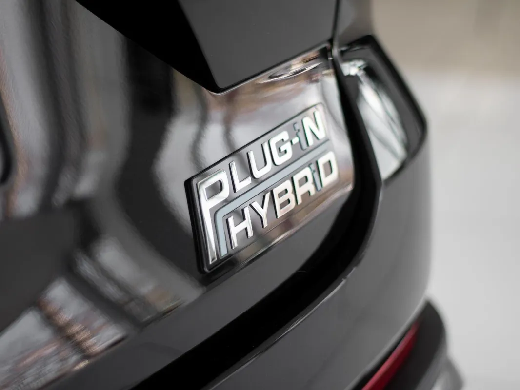 Chery Tiggo 8 1.5T CSH Apex DHT (PHEV) - Image 12