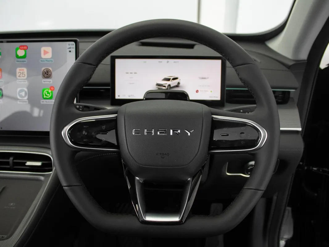 Chery Tiggo 8 1.5T CSH Apex DHT (PHEV) - Image 23