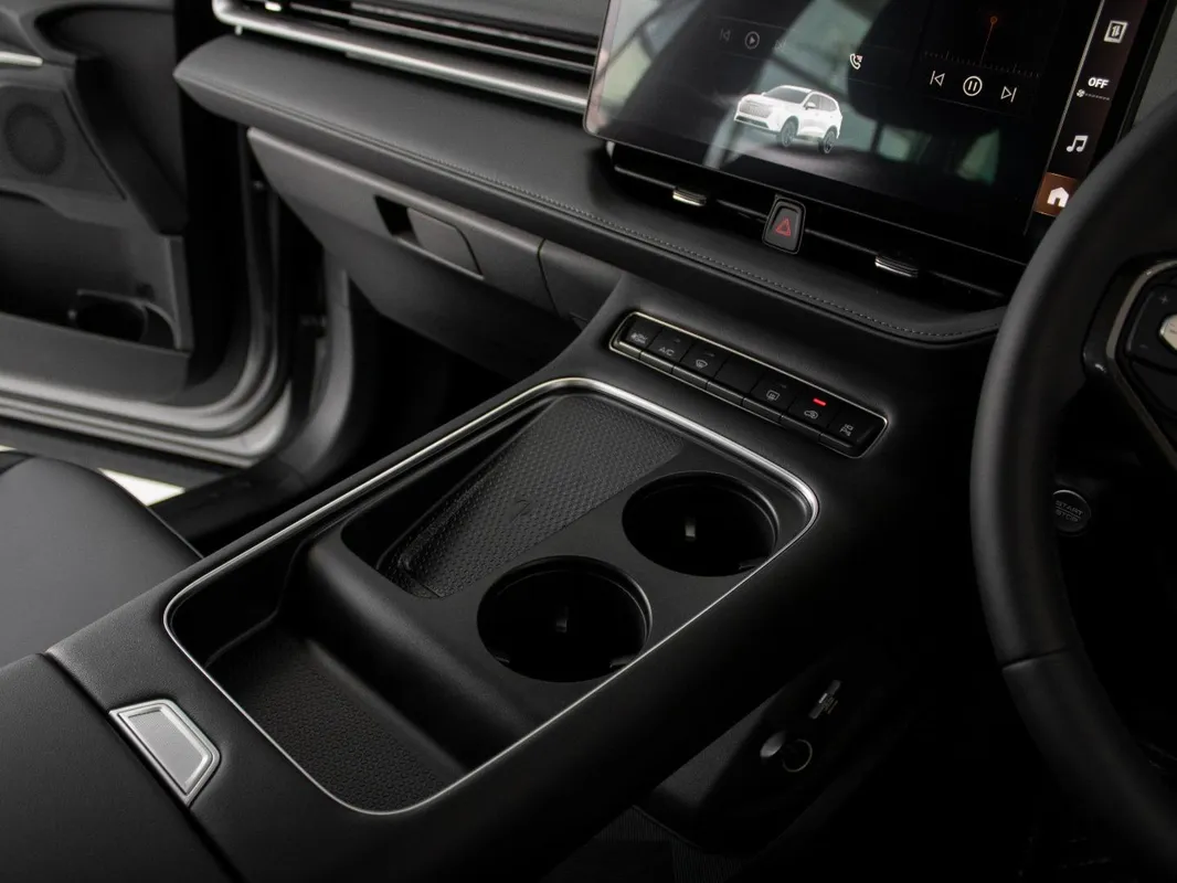 Haval H6 1.5T Hybrid Luxury DHT - Image 12