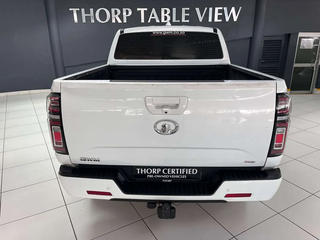 GWM P-Series PV 2.0TD LS Black Edition Auto D/C P/U - Image 9