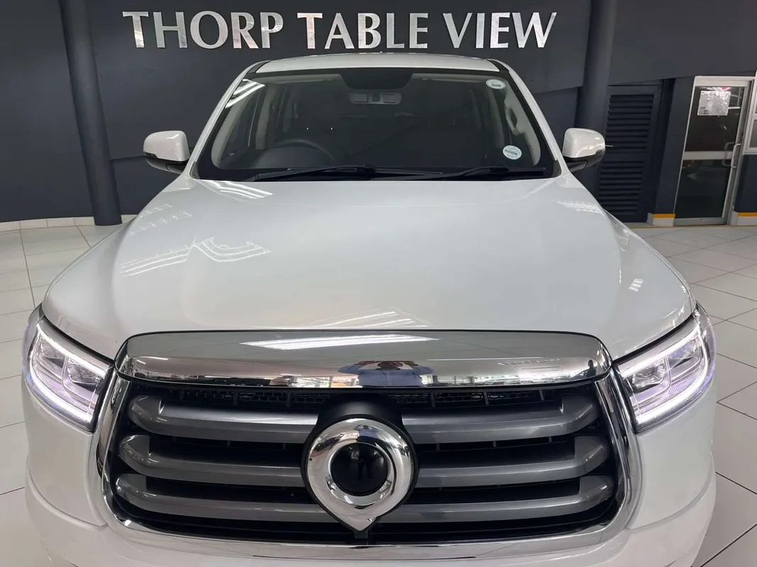 GWM P-Series PV 2.0TD LS Black Edition Auto D/C P/U - Image 10