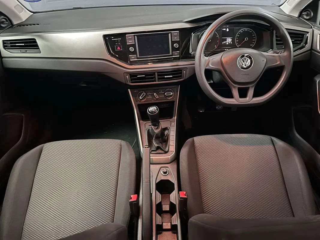 Volkswagen Polo hatch 1.0TSI Trendline - Image 4