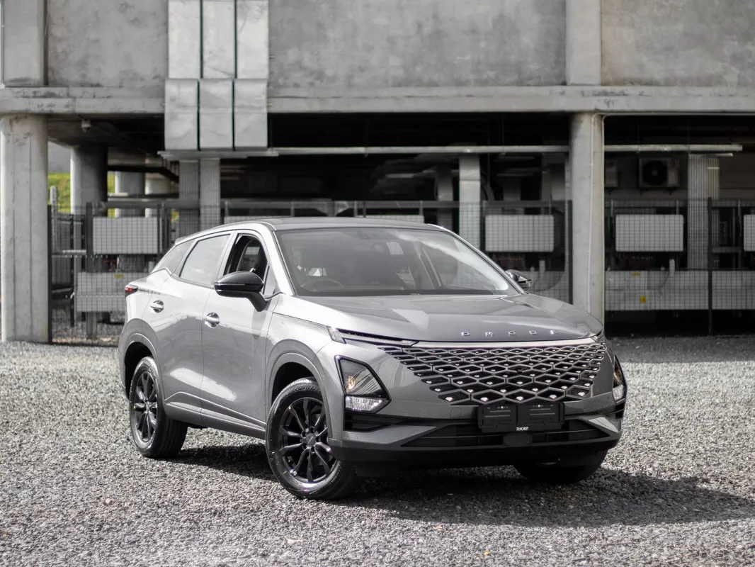 OMODA C5 1.5T Street + - Image 1
