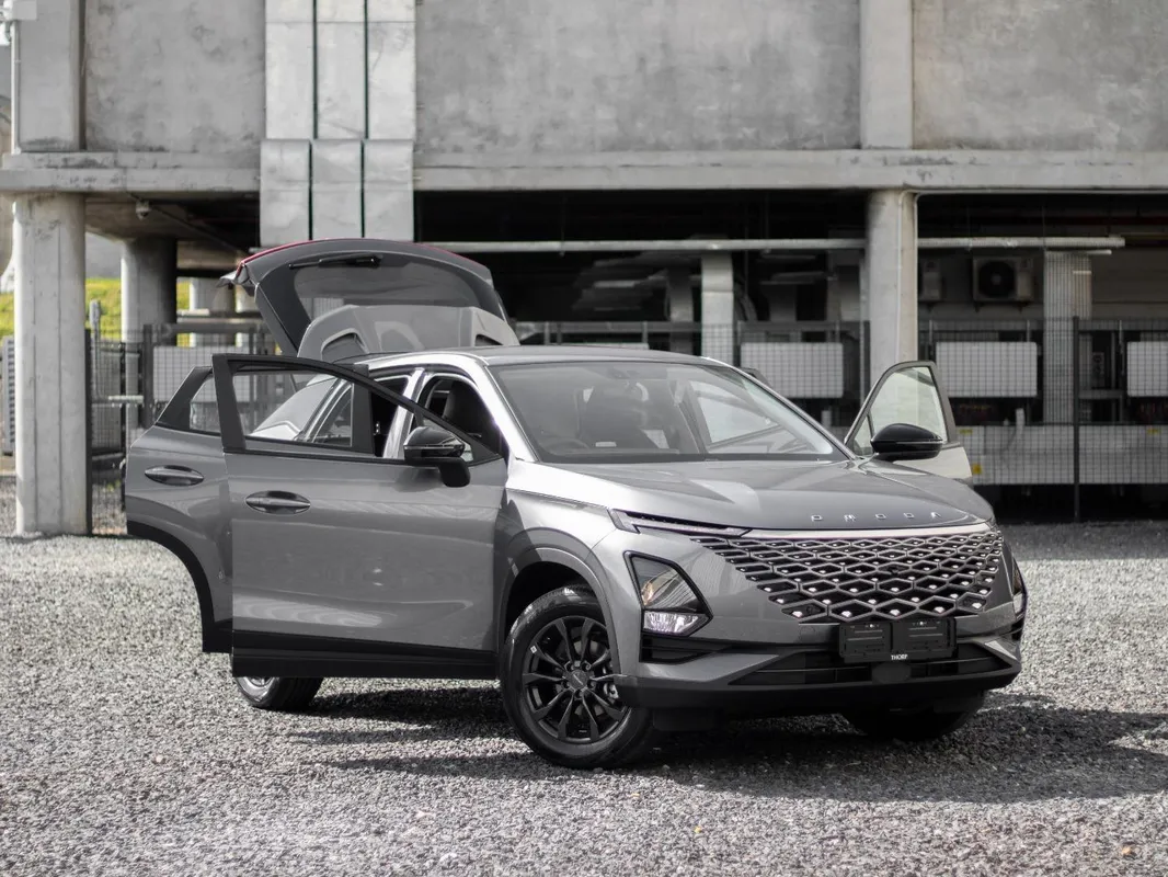 OMODA C5 1.5T Street + - Image 2