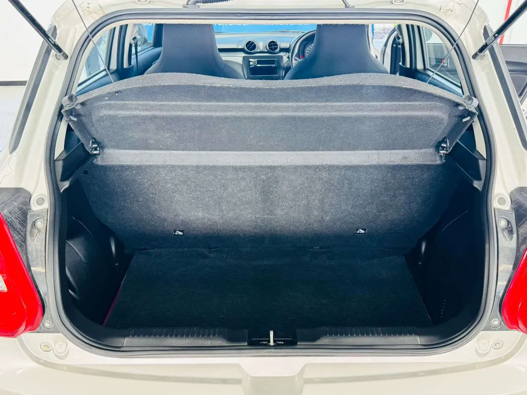 Suzuki Swift 1.2 GA - Image 6