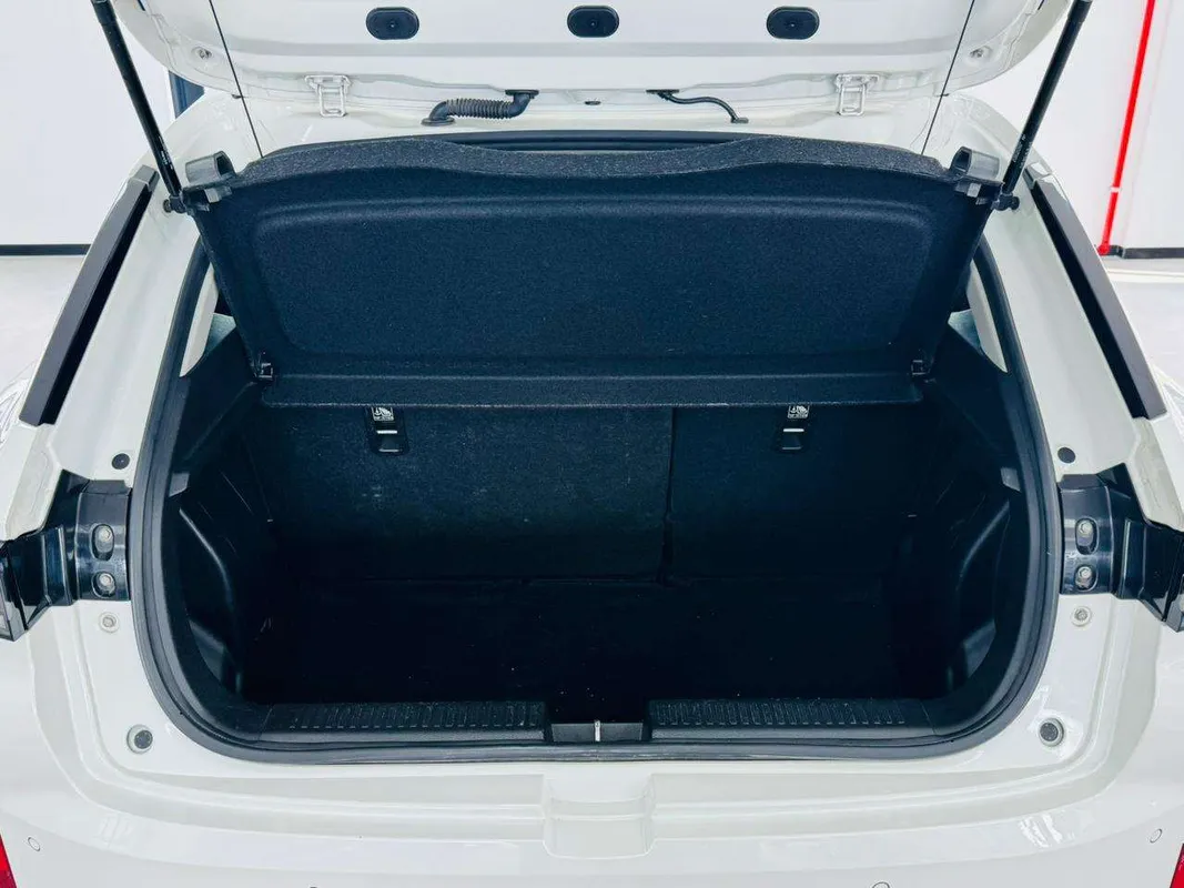 Suzuki Fronx 1.5 GL 4-Auto - Image 6