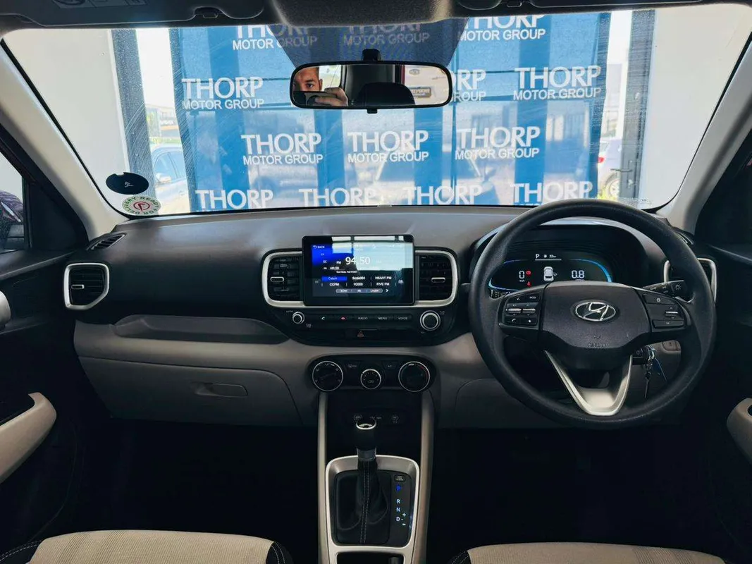Hyundai Venue 1.0 TGDI Motion DCT - Image 8