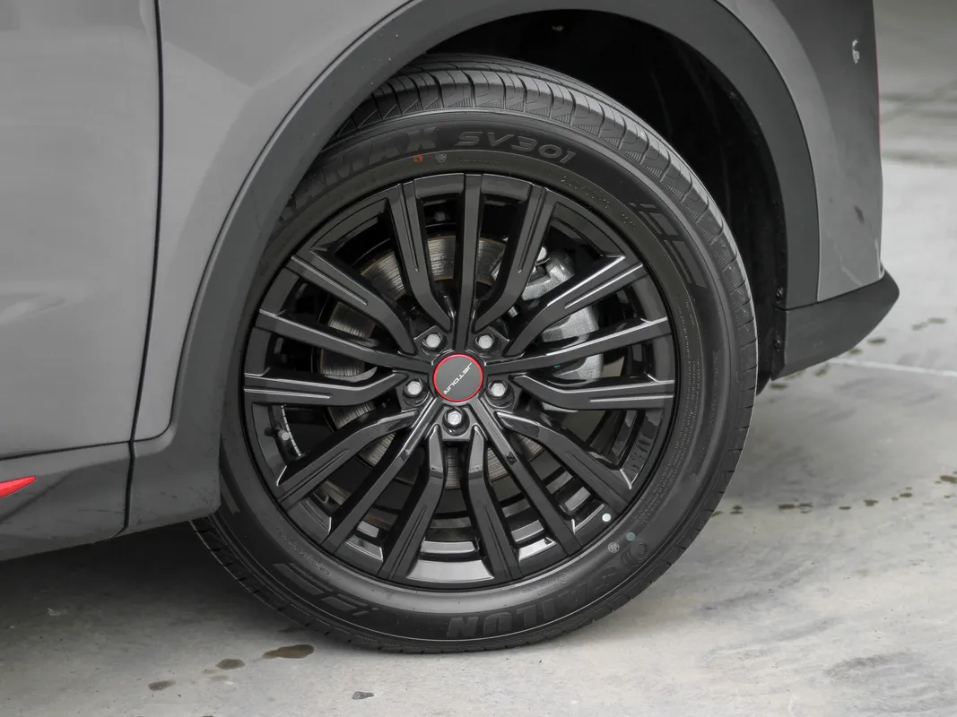 Jetour X70 Plus 1.5T Deluxe - Image 10