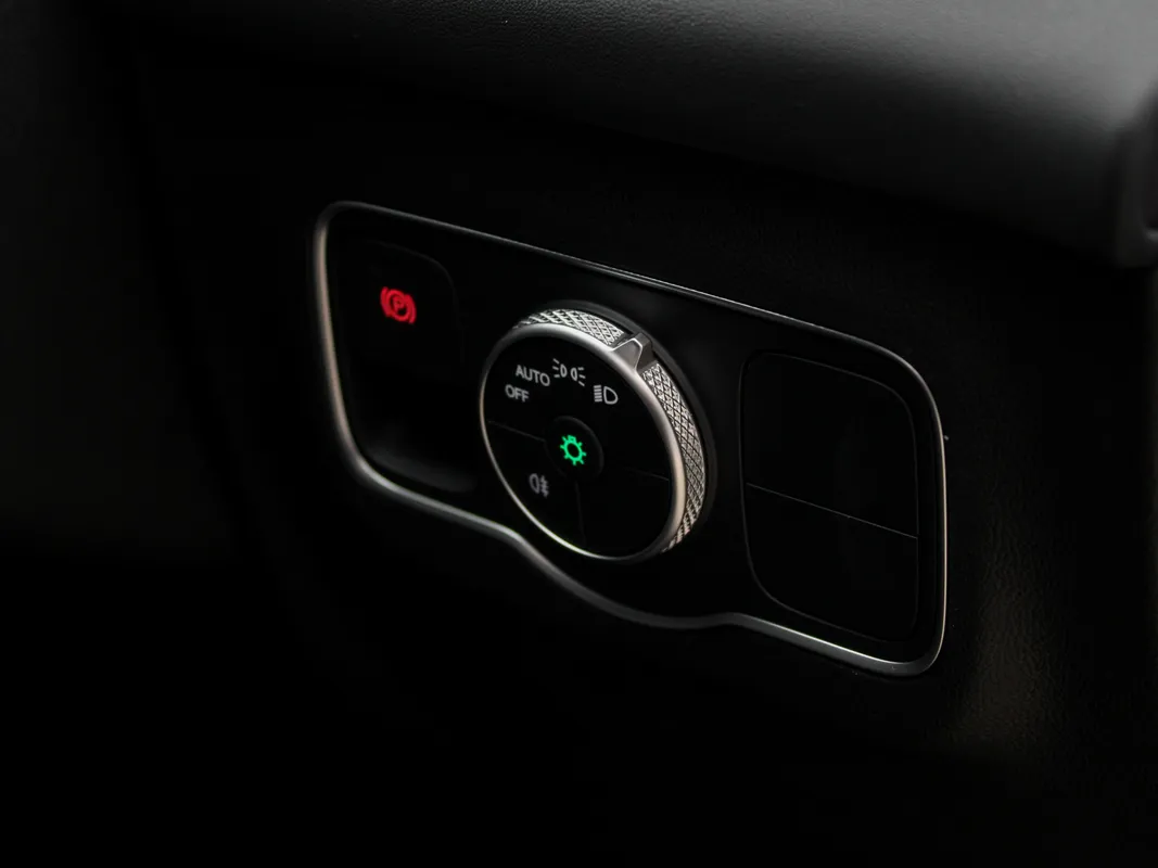 JAECOO J5 1.5T Inferno - Image 15