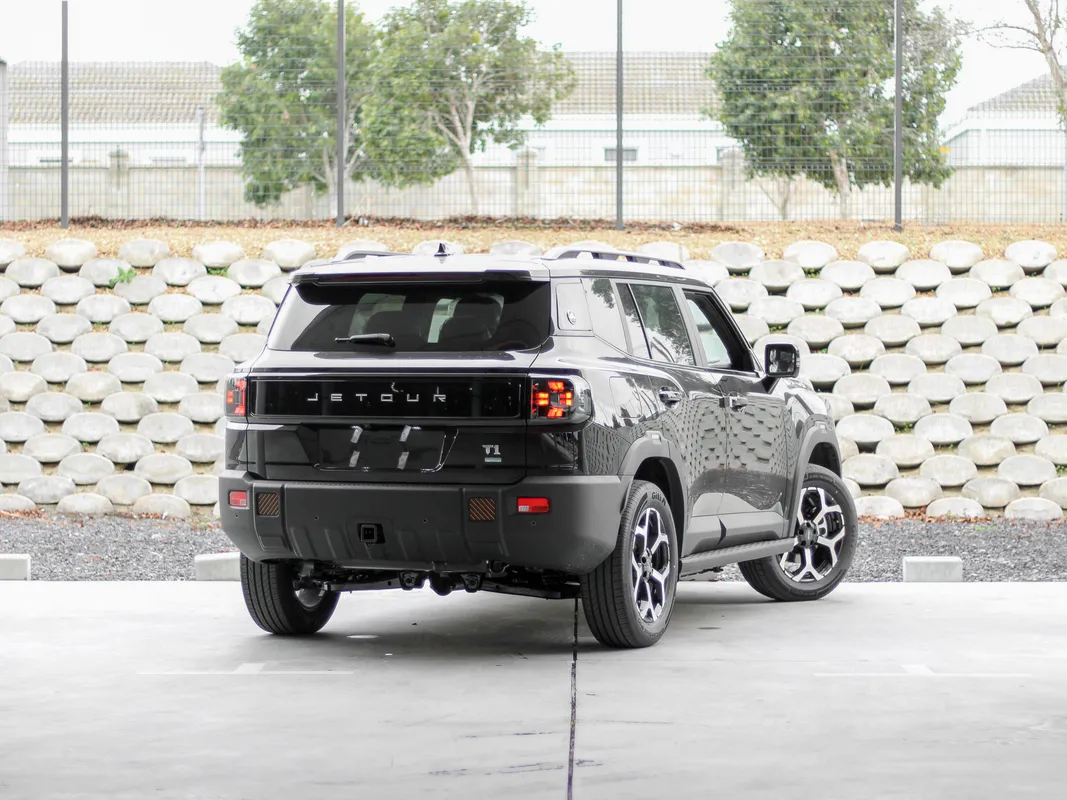Jetour T1 i-DM 1.5T (PHEV) - Image 9