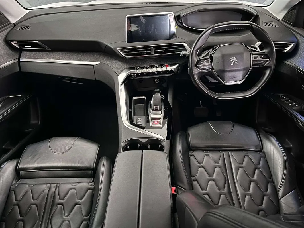 Peugeot 3008 1.6T Allure Auto - Image 4