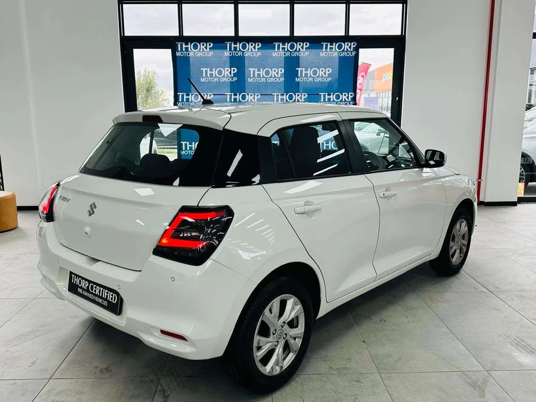 Suzuki Swift 1.2 GL+ CVT - Image 4