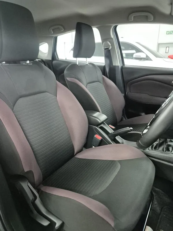 Suzuki Fronx 1.5 GL 5MT - Image 10