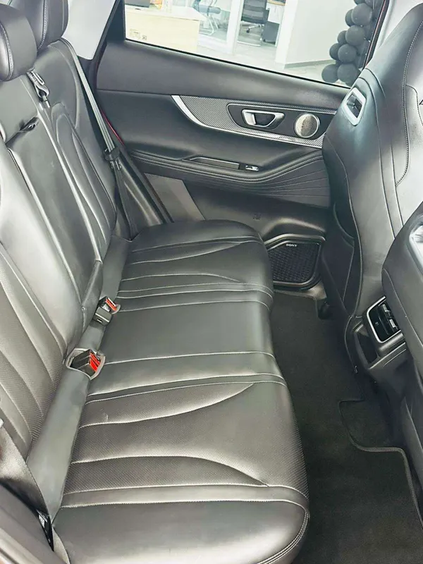 Chery Tiggo 7 1.5T CSH Ultra DHT (PHEV) - Image 11