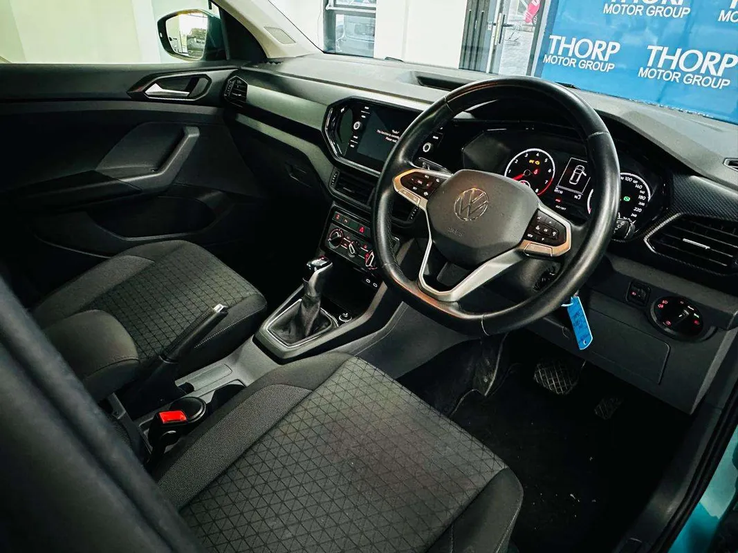 Volkswagen T-Cross 1.0 TSI Comfortline DSG 85kW - Image 9