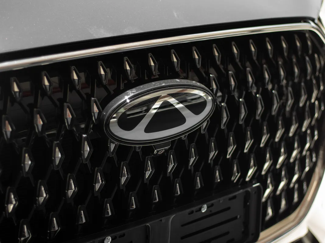 Chery Tiggo 9 1.5T CSH Vanguard AWD (PHEV) - Image 4
