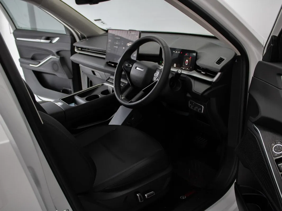 Haval H6 1.5T DHT Ultra Luxury 2WD PHEV - Image 9
