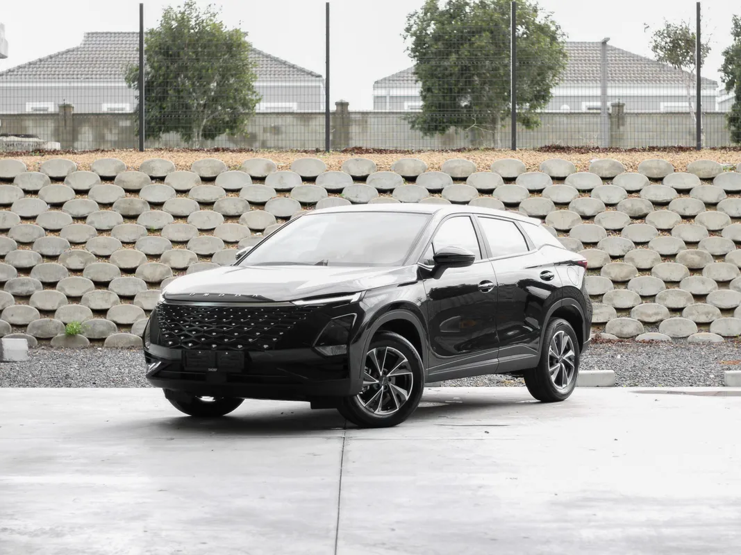 OMODA C5 1.5T Street +