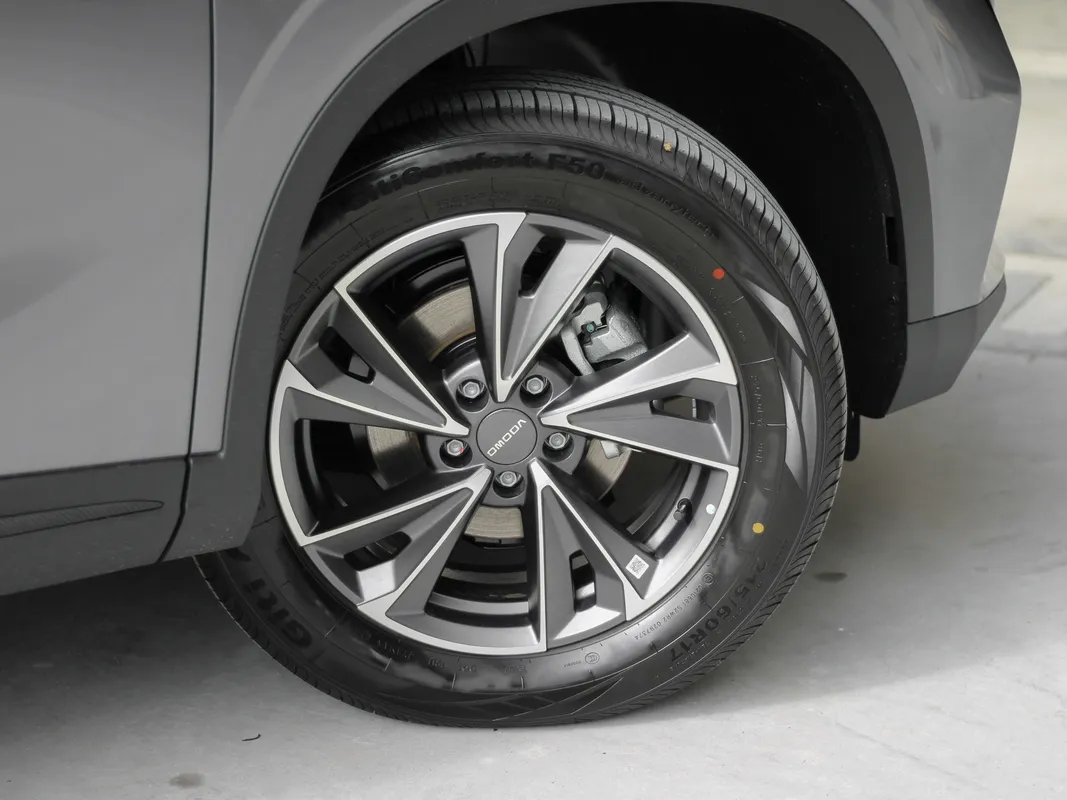 OMODA C5 1.5T Street + - Image 10