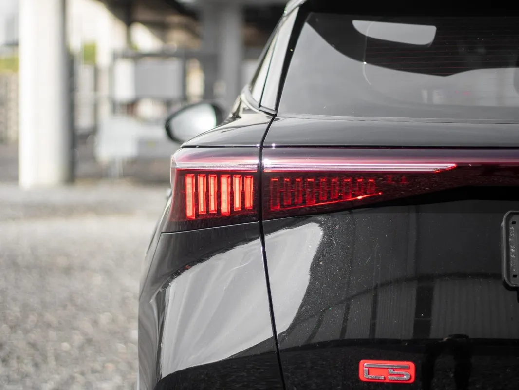 OMODA C5 1.5T Luxury X - Image 10