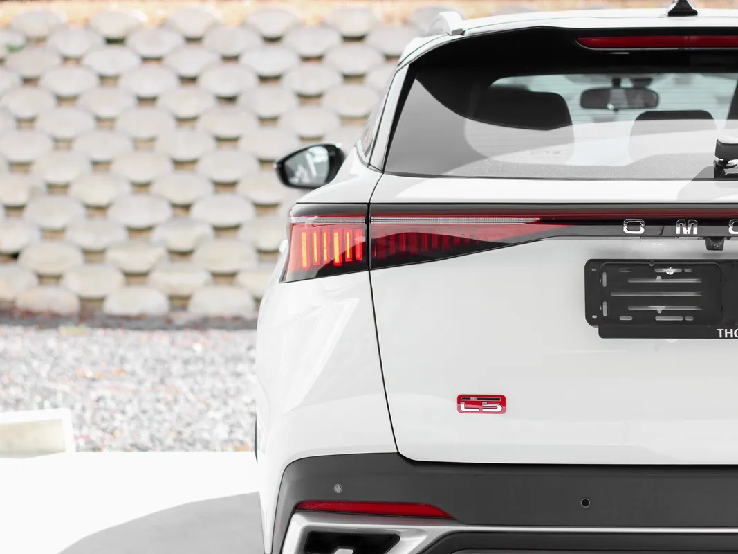 OMODA C5 1.5T SHS DHT - Image 10
