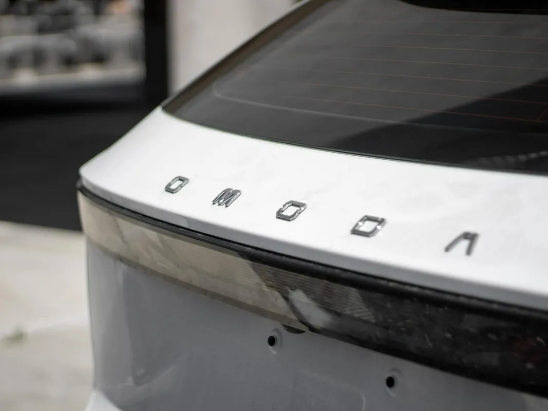 OMODA C7 1.5T SHS PHEV - Image 8