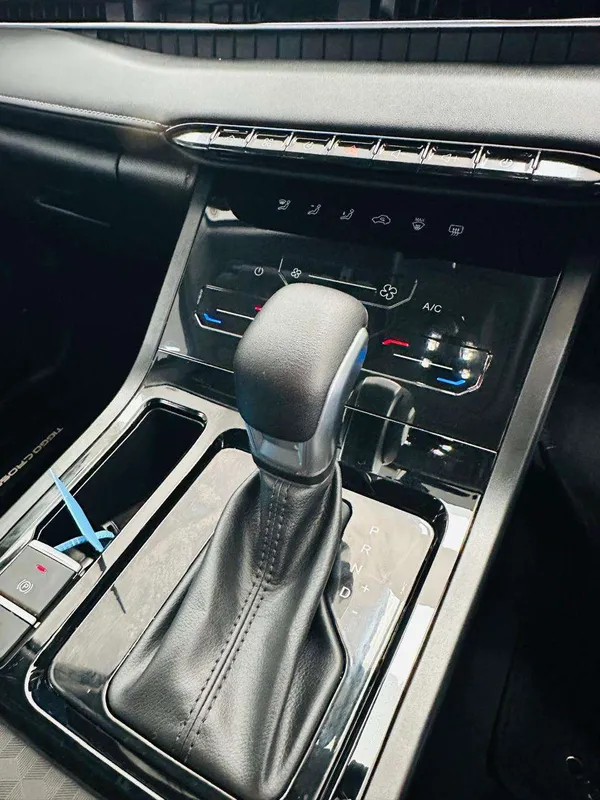 Chery Tiggo 4 Cross 1.5 LiT CVT - Image 12