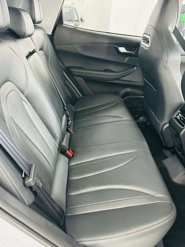 Chery Tiggo 4 Cross 1.5 HEV Comfort DHT - Image 11