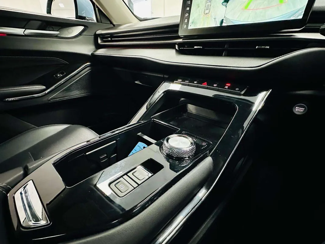 Haval H6 1.5T Hybrid DHT Ultra Luxury - Image 16