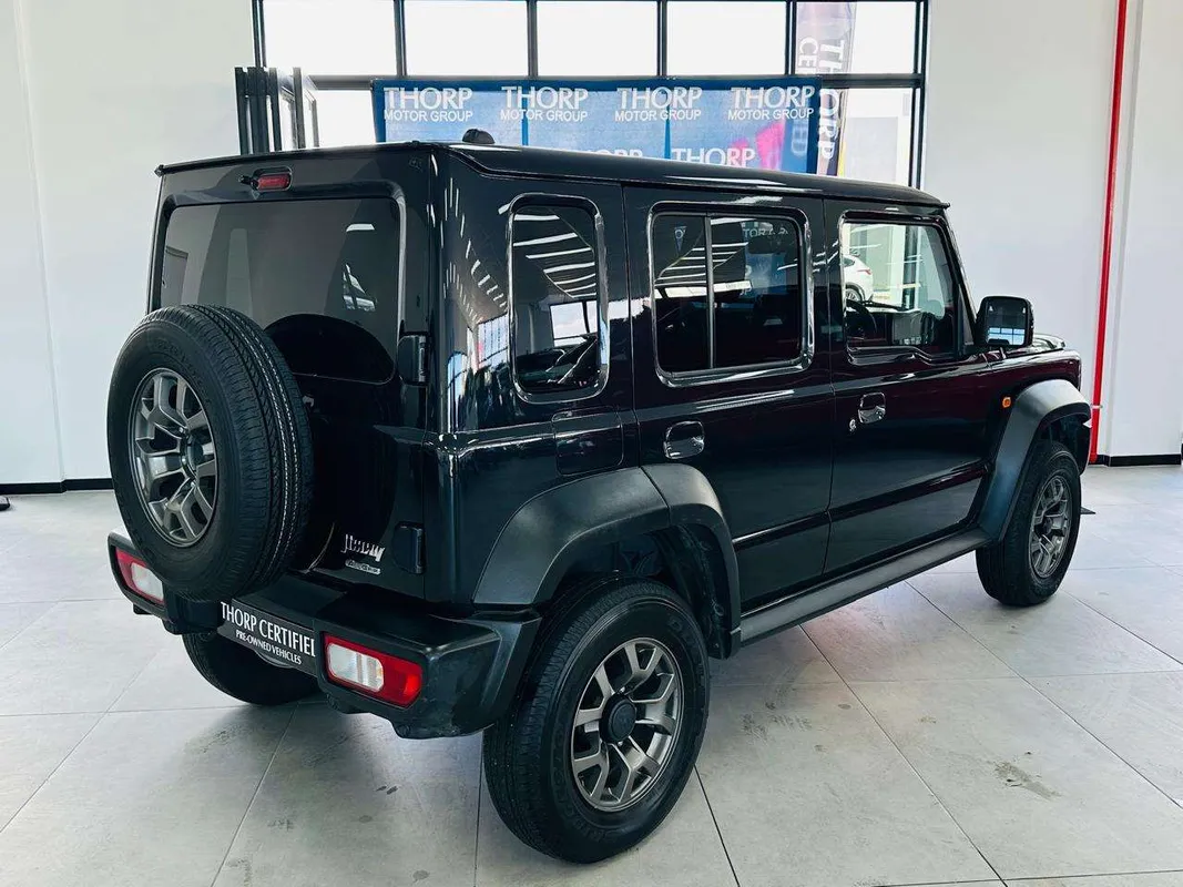 Suzuki Jimny 1.5 GLX AT - Image 6