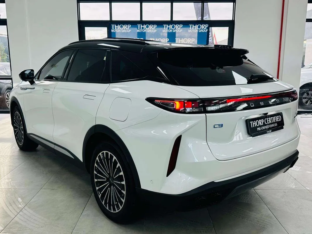 OMODA C9 1.5T AWD PHEV - Image 24
