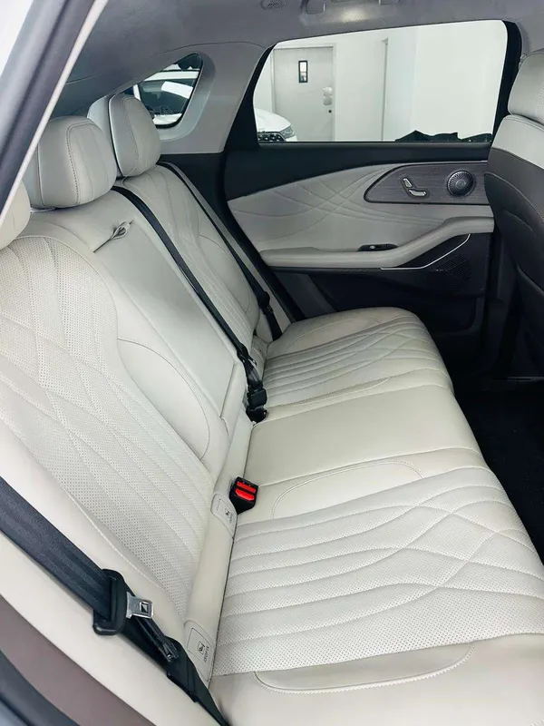 OMODA C9 1.5T AWD PHEV - Image 61