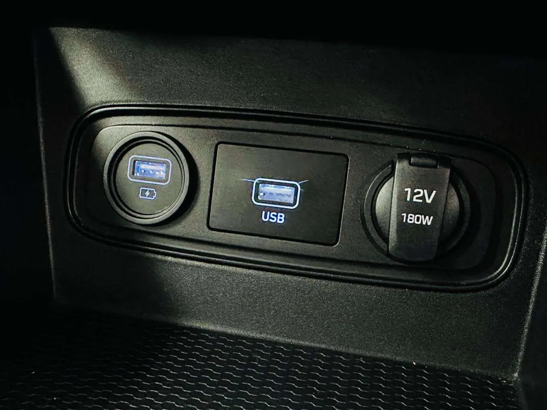 Hyundai Venue 1.0 TGDI Motion - Image 14